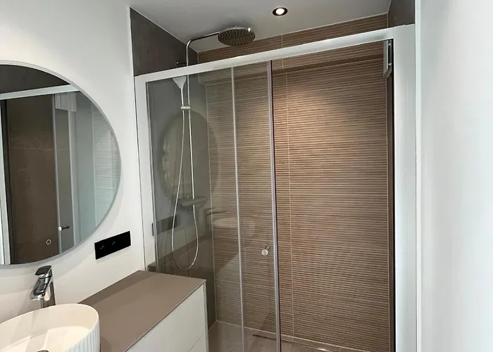 Luxurious With Feet In The Sea & 公寓 奥斯滕德